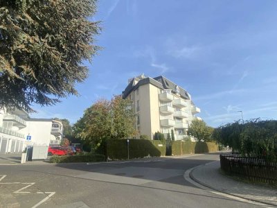 Schöne 2 ZKBB, Eigentumswohnung in gepflegter Lage von Liederbach am Taunus mit TG- Stellplatz