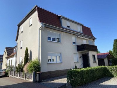 Zwei- bis Dreifamilienhaus in zentraler Lage von Künzell