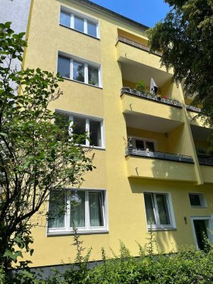3-Raum-Wohnung mit Balkon und Einbauküche in Berlin Britz (Neukölln)