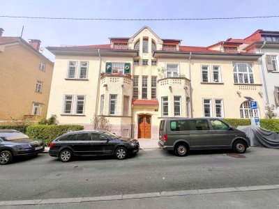 Attraktive 3-Zimmer-Wohnung mit Balkon in der schönsten Straße von Graz!
