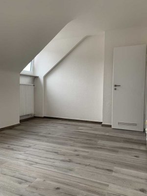 Tolle helle Wohnung in Herzen von Aachen zu vermieten. Fußläufig zur FH-Aachen & Luisenhof