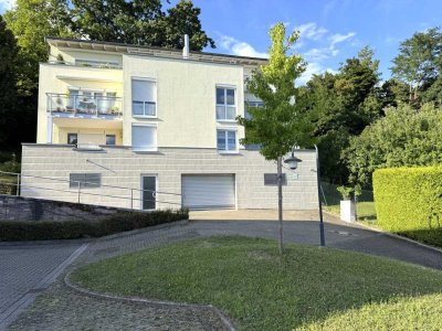 Hochwertige, großzügige 4-Zimmer Wohnung in bevorzugter, äußerst ruhiger zentrumsnaher Naturla