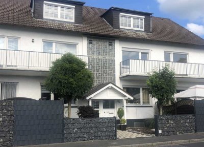 Attraktive 2-Zimmer-EG-Wohnung mit Terrasse in Lohmar-Birk