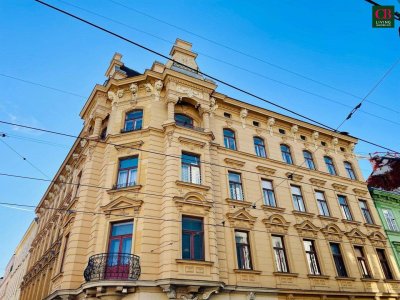 EIGENTUMSWOHNUNG IN EINEM REPRÄSENTATIVEN JAHRHUNDERTWENDEHAUS