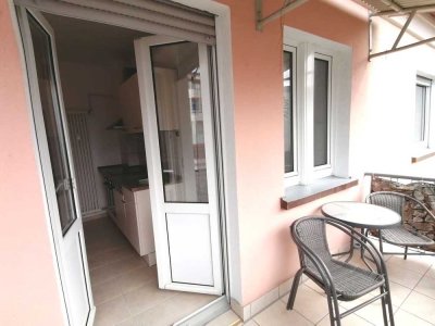 zentrale Lage; möblierte, helle 4 ZKB Balkon,; nahe Boehringer;  ab 15.08.25