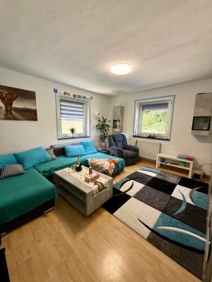 Familienidyll in Burgheim – Charmantes Einfamilienhaus mit Garten in ruhiger Lage!
