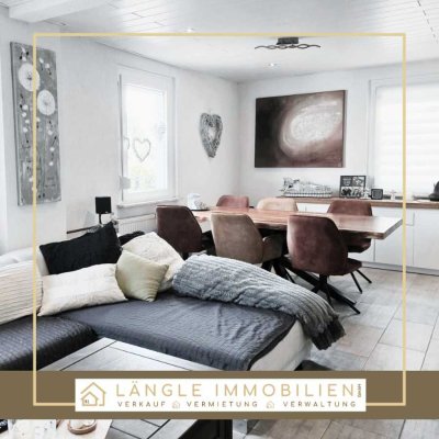 „Platz für Liebe, Leben, Lachen – Zwei Häuser voller Möglichkeiten in Hagenbach“
