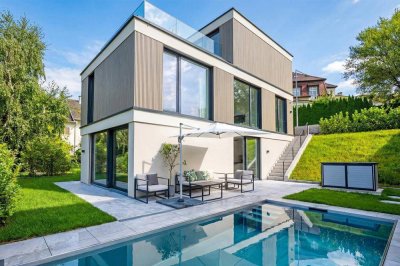 Exklusives Wohnen vor den Toren Wiens!Moderne Villa mit Panorama-Dachterrasse