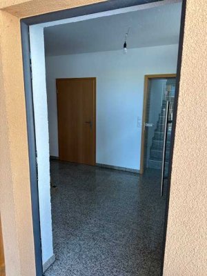 Maisonetten/Galeriewohnung mit großer Dachterrasse in Alleinlage in Maxdorf
