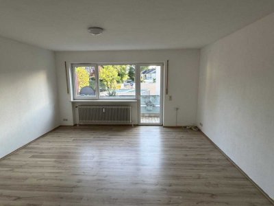 Helle 3-Zimmer-Wohnung mit Balkon in Zirndorf
