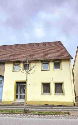 "Alte Post" in Schlangen - Kohlstädt mit Baulandreserve