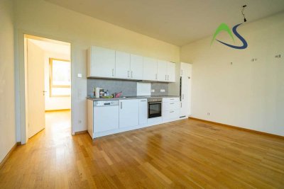 Stilvolle Zweizimmerwohnung mit sonniger Westterrasse und eigenem Garten im Dörnbergviertel