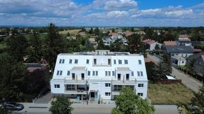 Sonniger Dachgeschosstraum mit Süd/West Balkon und Kühlung- RUHELAGE TRIFFT WOHNGENUSS – Stilvolle Ausstattung