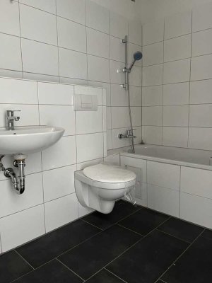 Moderne 3 Zimmer Wohnung mit Balkon