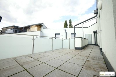Optimal aufgeteilte 3 - Zimmer DG Wohnung inkl. EWE Küche &amp; XXL-Terrasse in Spillern bei Stockerau/Wien/Korneuburg