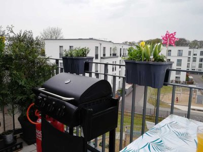 Eine neuewertige 3-Zimmer-Wohnung in einen Familienfreundlichen Bezirk mit Einbauküche in Raderberg