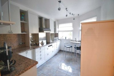 EXCLUSIVE ETW MIT TOP AUSSTATTUNG IN RUHIGER WOHNLAGE