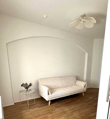 Moderne möblierte Wohnung direkt am Lene Voigt Park