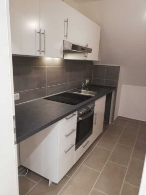 Super zentrale, helle 2 Zimmer Wohnung