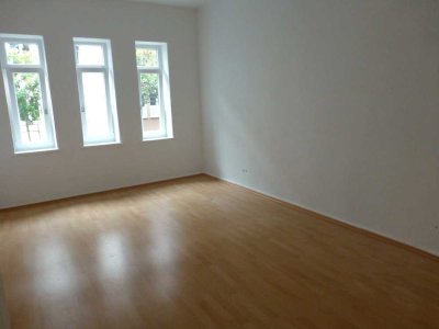 Erdgeschosswohnung mit Einbauküche