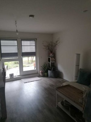 Schöne saubere 2-Zimmer-Wohnung in Leonberg