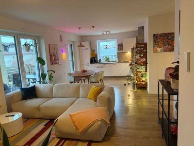 Perfekte 4-Zimmer Whg mit 2 überdachten Terrassen u Garten - kfw 40 Plus!