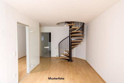 Maisonette-Wohnung mit Terrasse
