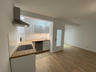 Appartement mit offener Küche und Balkon in Uni-Nähe, Haltestelle Lennershof