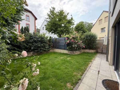 BAD SODEN - Premium Living in traumhafter 4-Zimmer-Terrassenwohnung mit Garten
