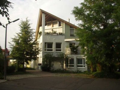 Attraktive 3,5-Zi.-Wohnung (100m²) im EG, Schorndorf