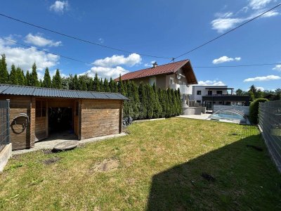 PREISHIT! GARTENTRAUM MIT POOL UND DOPPELCARPORT