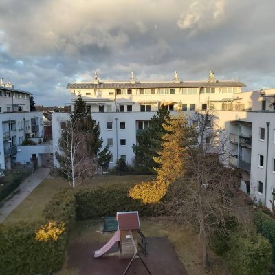sanierte 2-Zimmer-Wohnung mit Garten