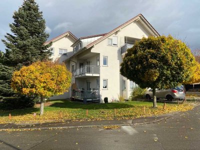 Gepfl. 4-Zi.-OG-Mietwohnung in BL-Dürrwangen im 6-Fam.-Haus in sonniger Aussichtslage