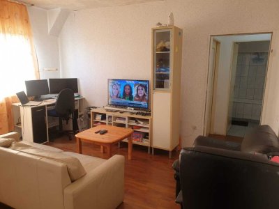520.0 € - 50.0 m² - 2.0 Zi. wird leer übergeben, Teilrenoviert