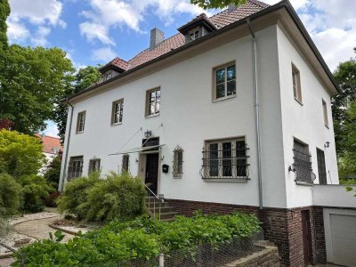 Schicke Kaffeemühle in Best-Lage,  ruhig gelegen, mit „gewachsenem“ Gartenbestand ....zentrumsnah