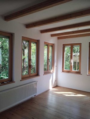 Von Privat! Charmante 4-Zimmer-Altbau-Wohnung mit Terrasse in Kempten