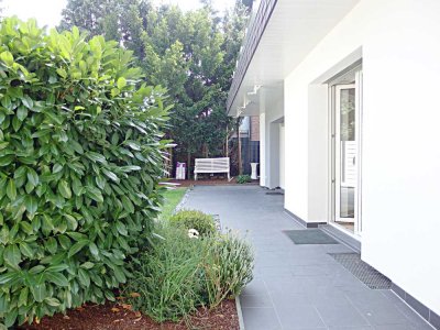 MG-Schmölderpark: Im Erdgeschoss mit Garten und großer Garage