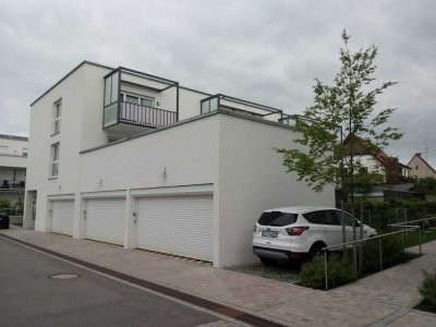 Helle 3 Zimmer-Wohnung mit Südwestbalkon BJ 2016