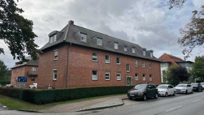 Schöne 4 Zimmer Wohnung in zentraler Lage