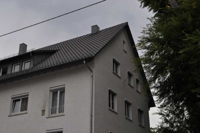 Drei Zimmer DG Wohnung von Privat zu vermieten