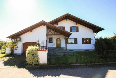 Ihr neues Zuhause: Einfamilienhaus mit großem Grundstück und vielseitigen Möglichkeiten