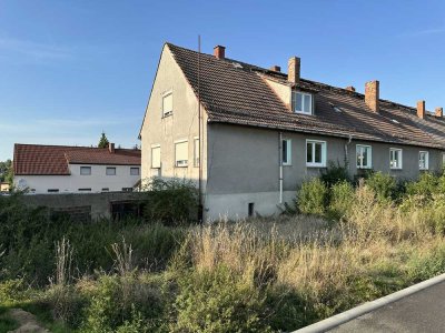 160 m² Wohnfläche im ehemaligen Wohnstallgebäude auf 600 m² mit Garten - nahe Mondsee in Hohenmölsen