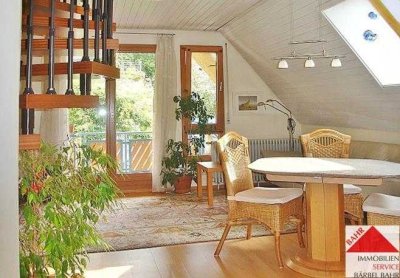 Charmante Maisonette-Wohnung im Herzen von Böblingen