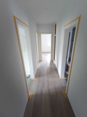 Schöne 3 Zimmer-Wohnung in Menden 65qm (frisch renoviert)