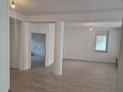 Helle 2 Zimmer-Wohnung in Baden-Baden