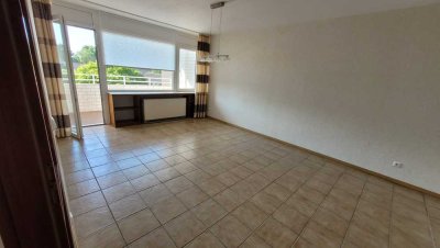 Lichtdurchflutete  attraktive 4,5-Zimmer-Wohnung mit Balkon in Essen-Steele-Horst
