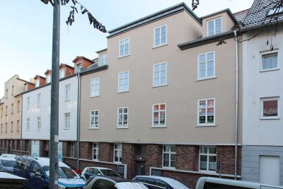 vermietete DG-Wohnung mit Galerie in gepflegtem 8-Familienhaus Krämpfervorstadt