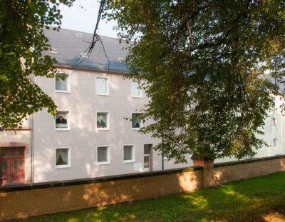 Charmante 3-Raumwohnung mit Balkon & Grünflächen in der Heinrich-Heine-Straße