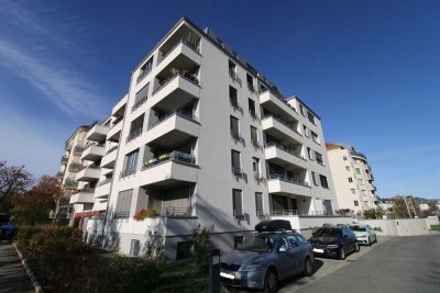 NEU! Moderne 1-RW mit Balkon & TG-Stellplatz in DD-Striesen !!!