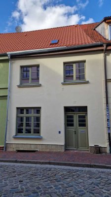 Erstbezug saniertes Einfamilienhaus mit historischem Charme in attraktiver Altstadtlage